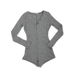 Moxeay Sleepwear Grey Romper Button Down One Piece Pajamas Size Small